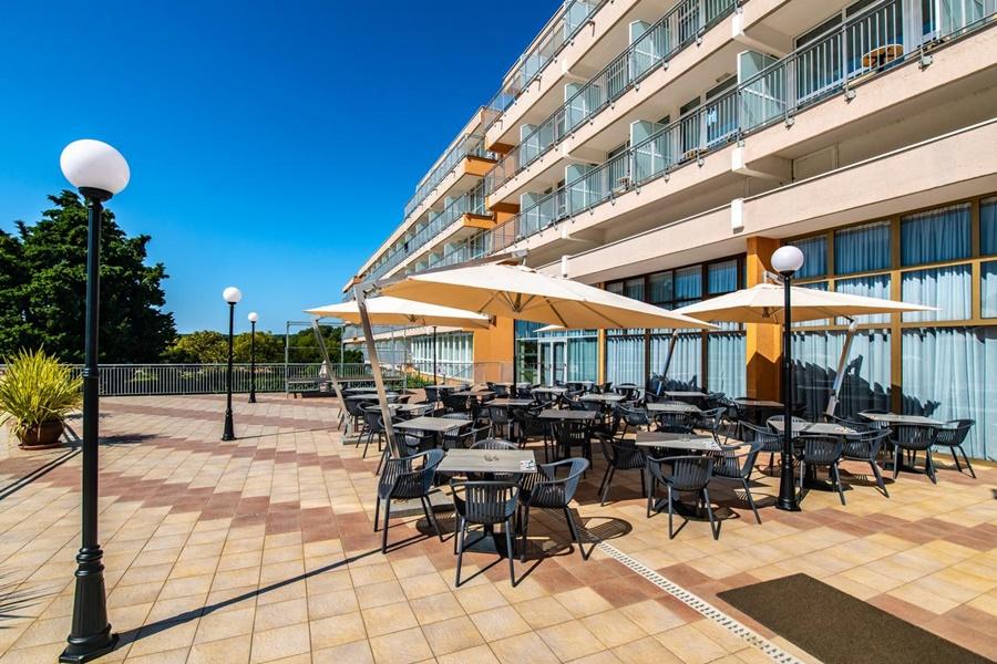 Arena Hotel Holiday Medulin Luaran gambar