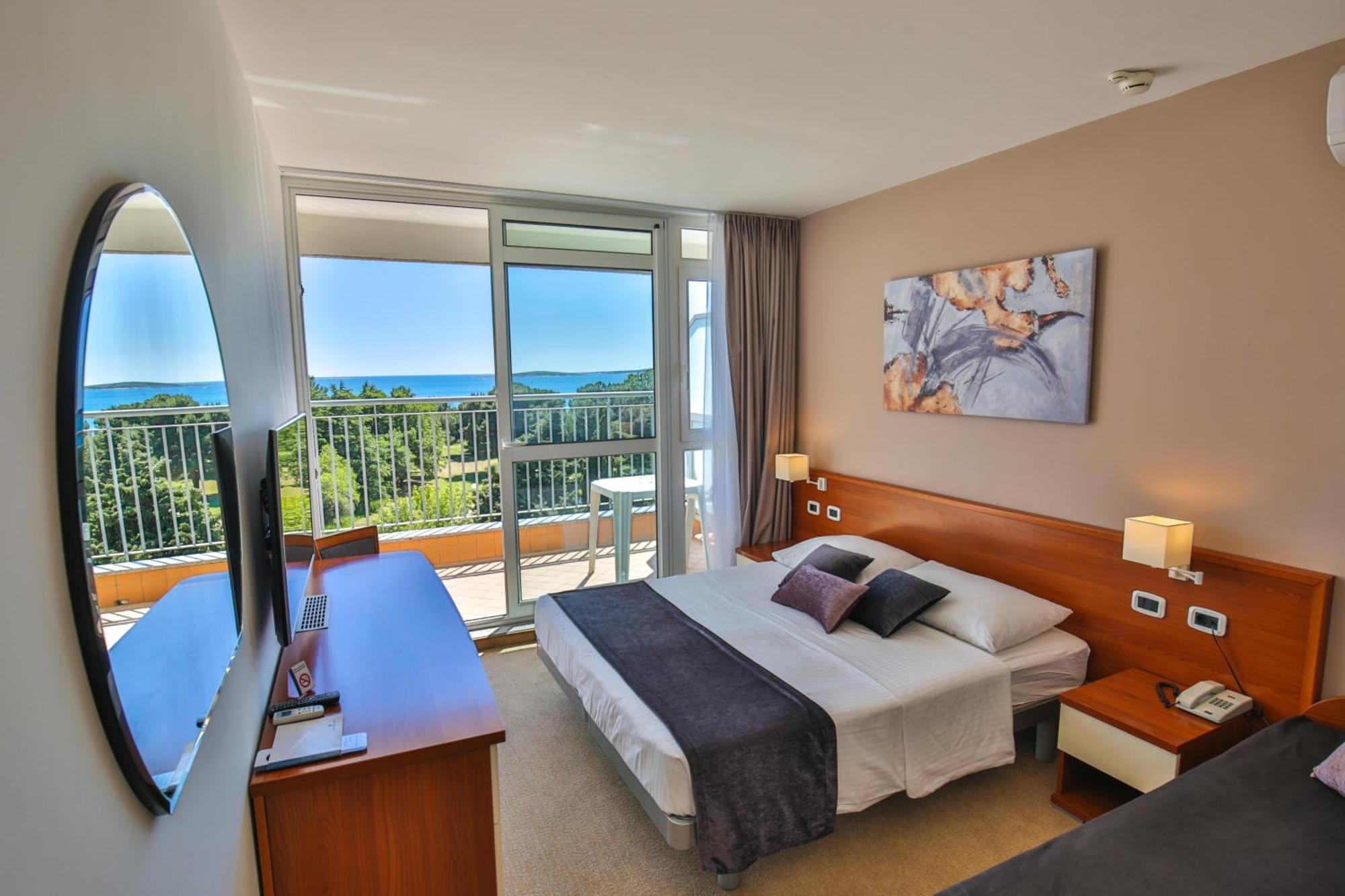 Arena Hotel Holiday Medulin Luaran gambar