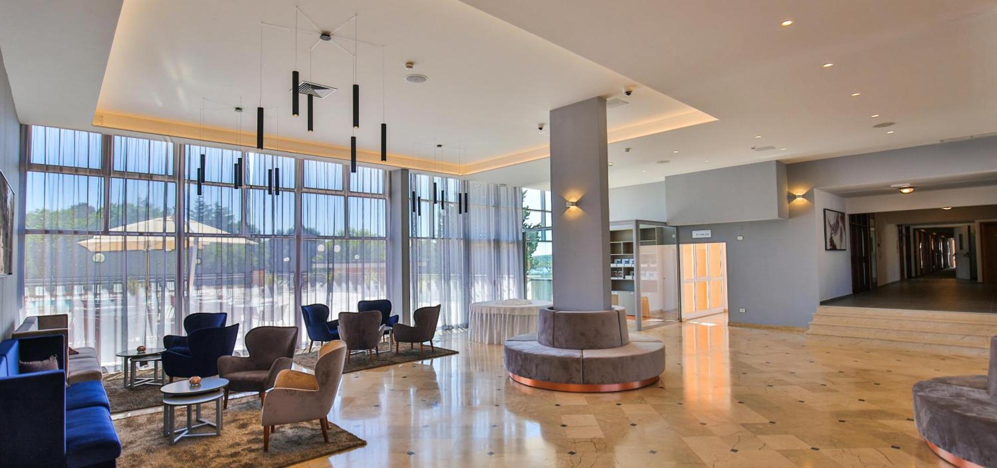 Arena Hotel Holiday Medulin Luaran gambar