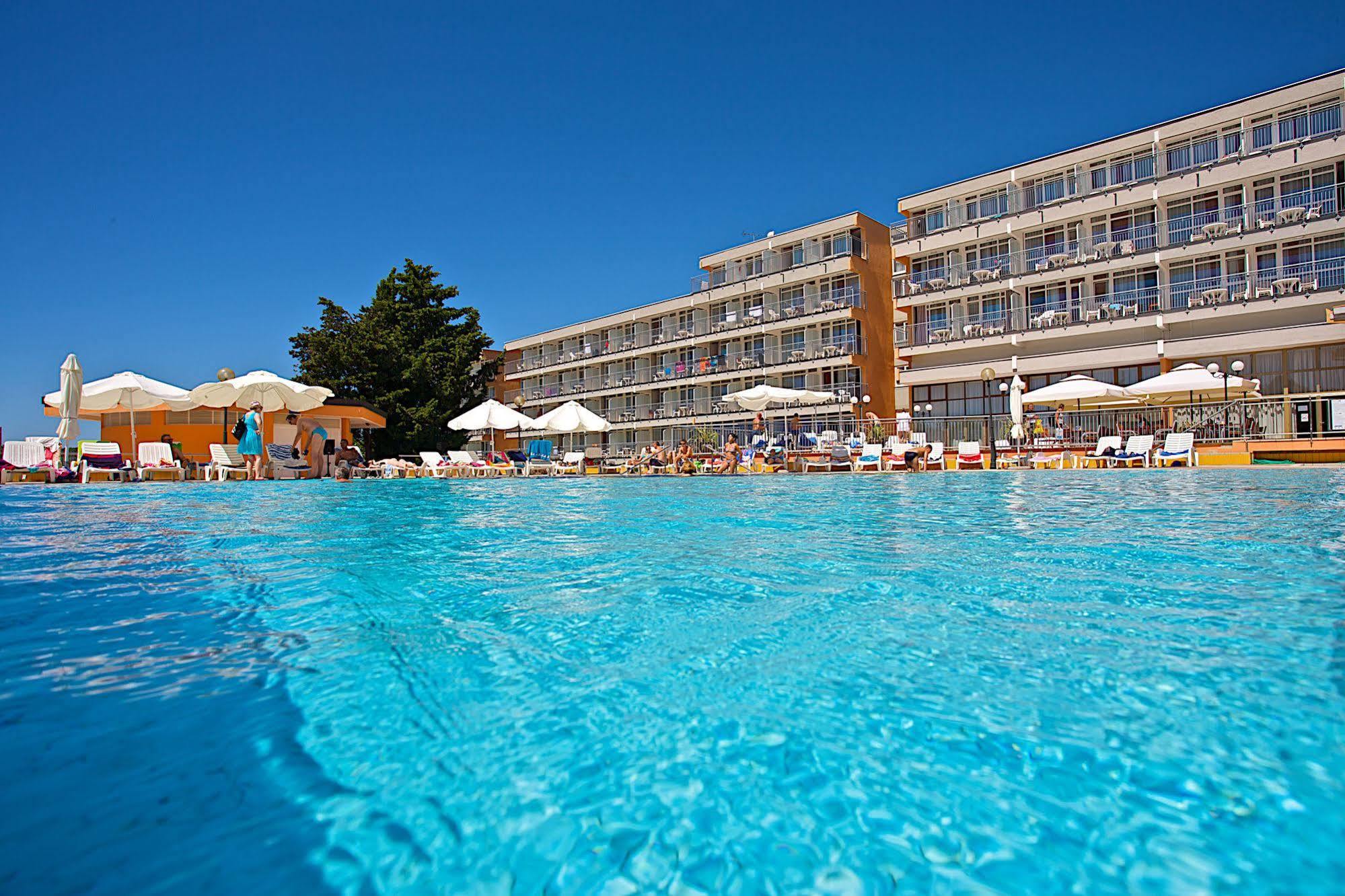 Arena Hotel Holiday Medulin Luaran gambar